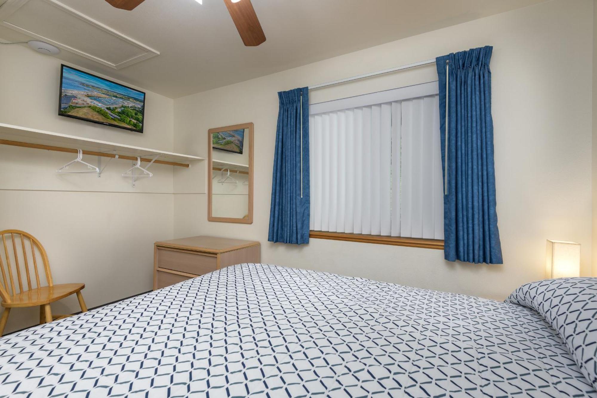 Ocean Suites Motel Brookings Bagian luar foto